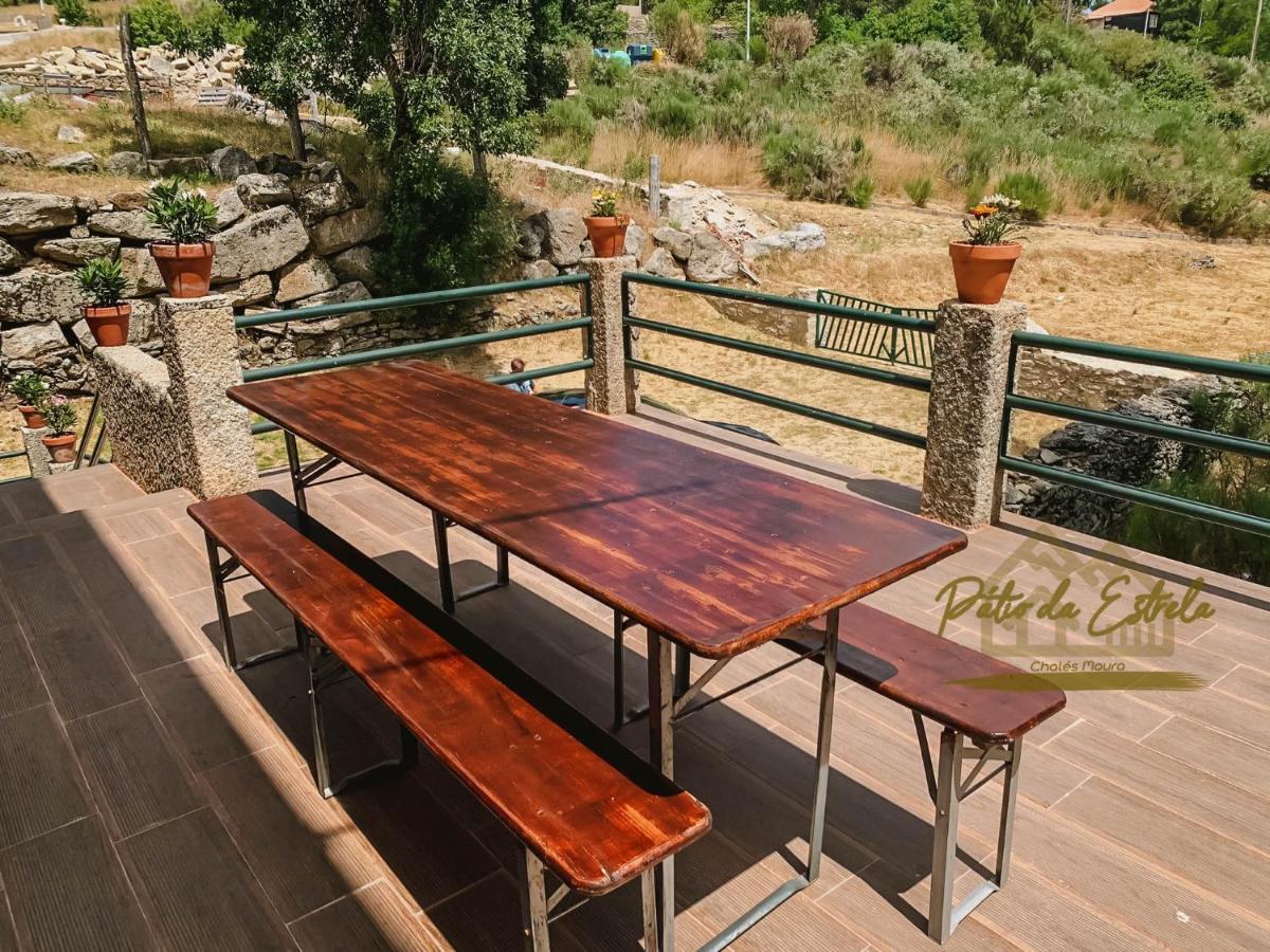 Patio Da Estrela - Chales Moura Penhas da Saúde Εξωτερικό φωτογραφία